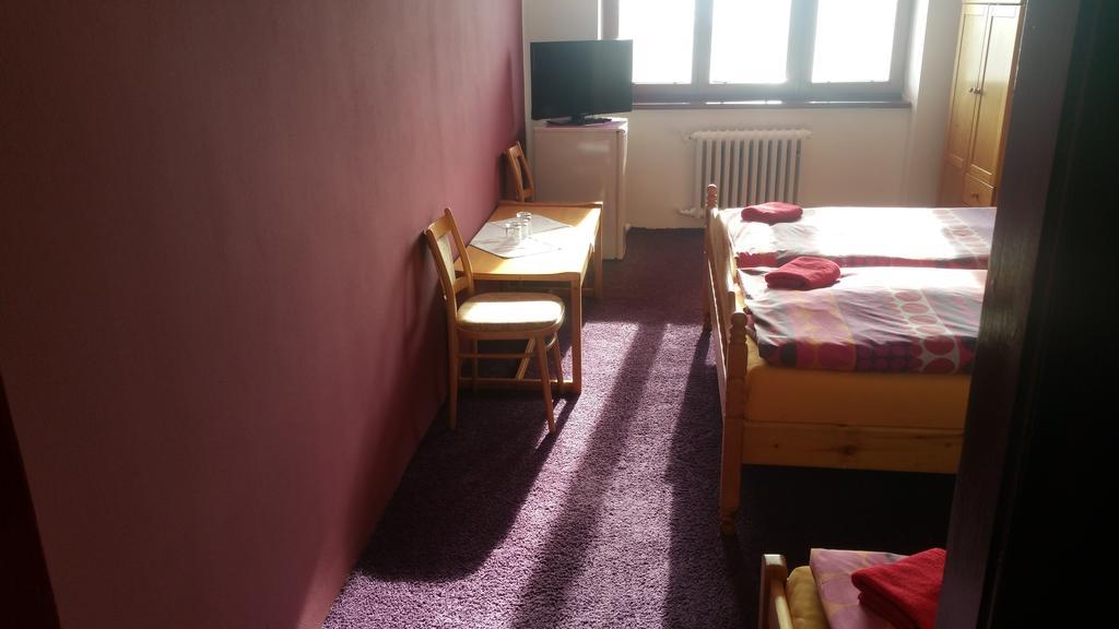 Hotel Koruna Rožnov pod Radhoštěm Pokój zdjęcie